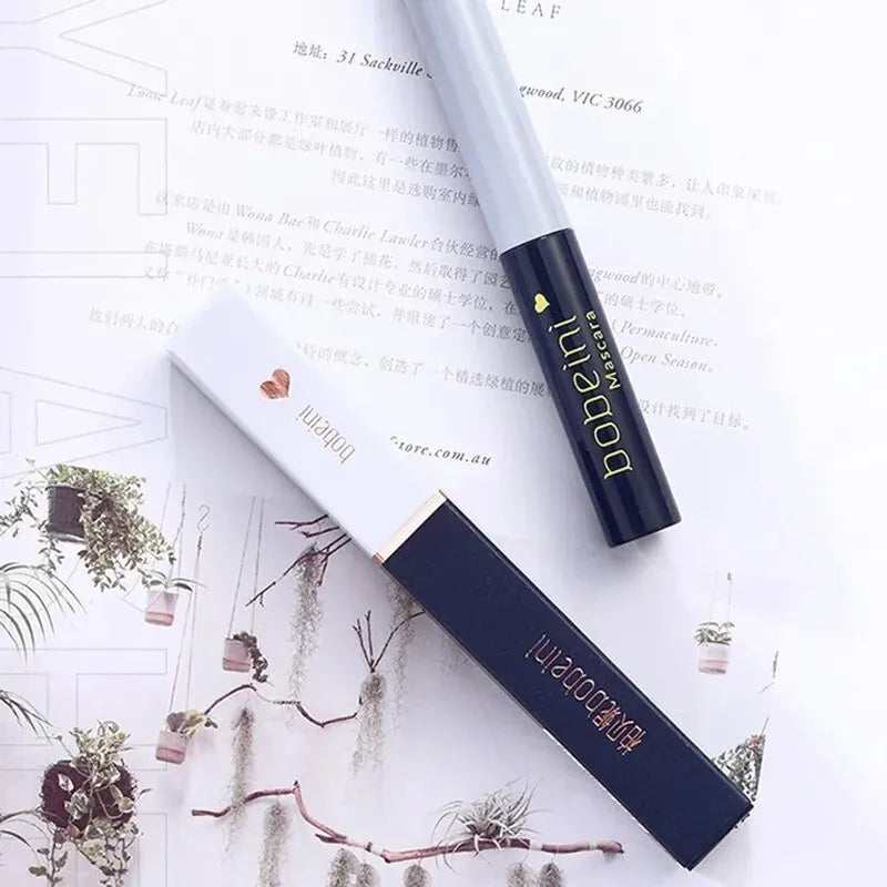 Waterproof Smooth Brush Mascara – Beginner Friendly